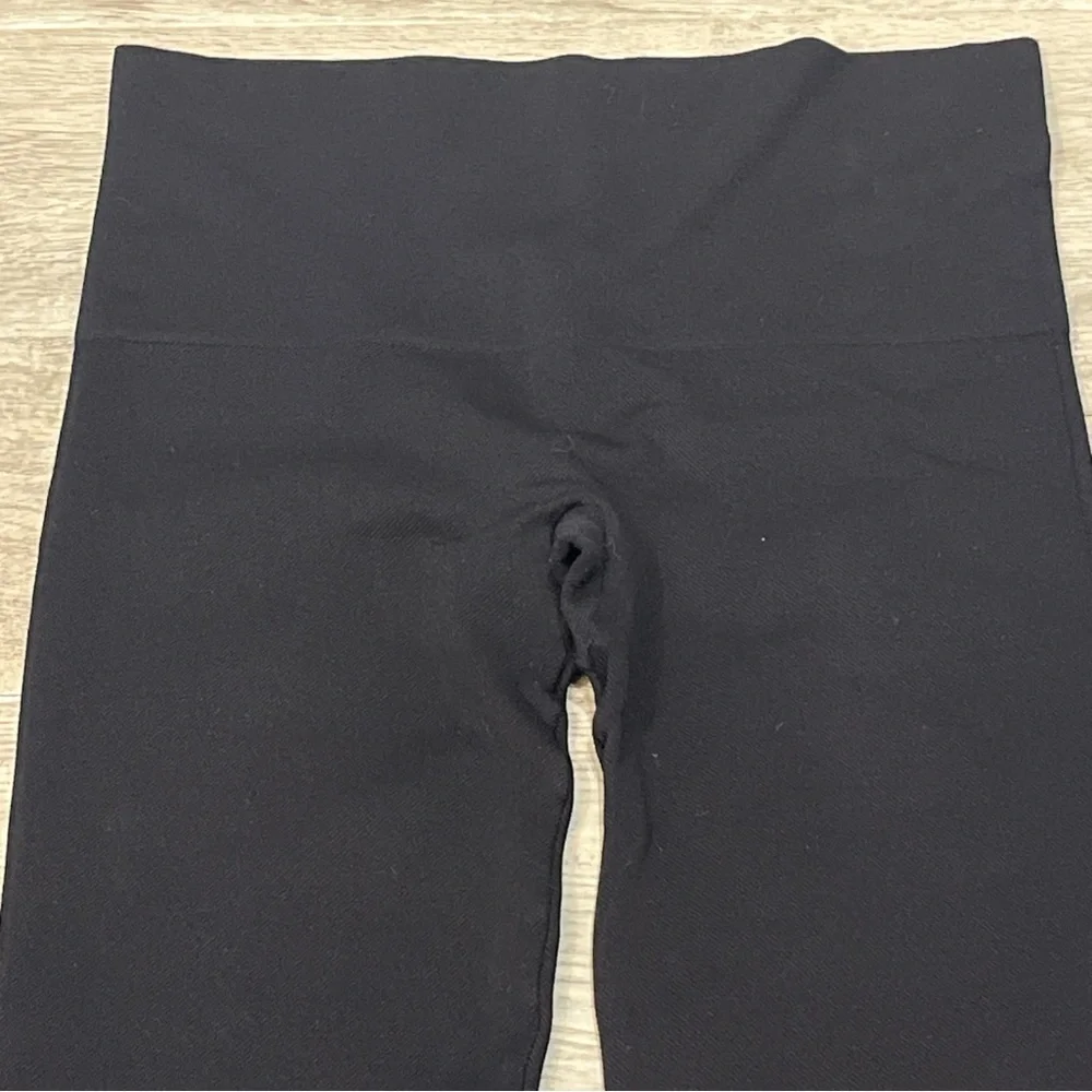 SPANX Leggings Women’s Size Small Black Print Look at‎ Me Now Seamless Cropped